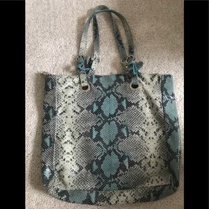 Innue Leather Tote Snake Print Zip Close